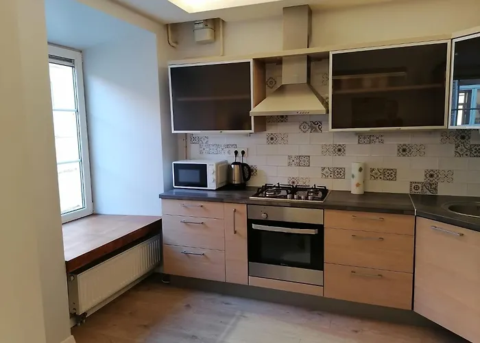 Baron\'S Old Town Apartment